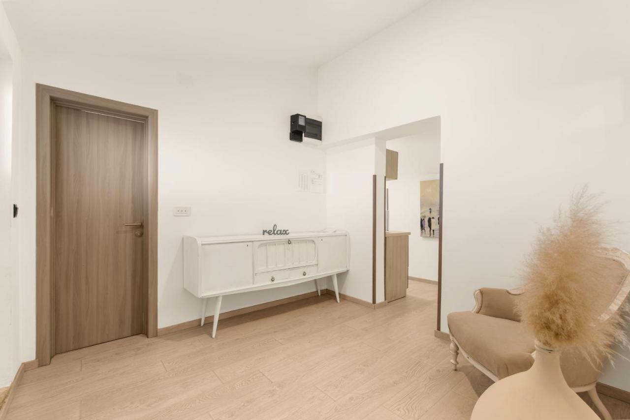 Apartman Dobrec โปเรช ภายนอก รูปภาพ